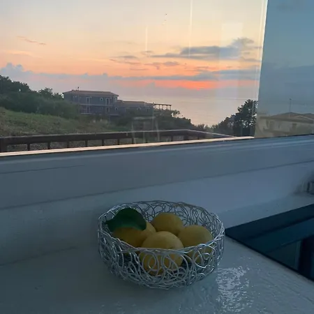 Casa - Sea View 2 Bedroom Near Tropea * San Costantino