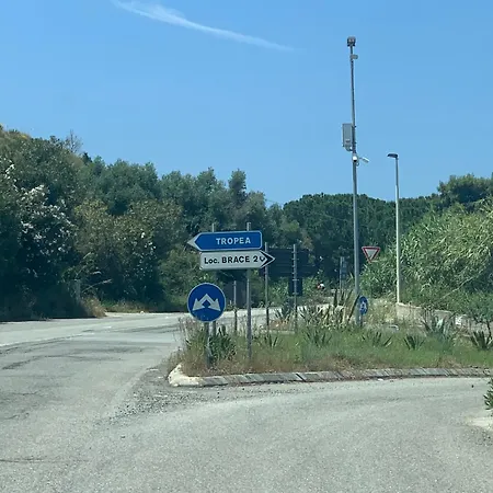 Casa - Sea View 2 Bedroom Near Tropea San Costantino