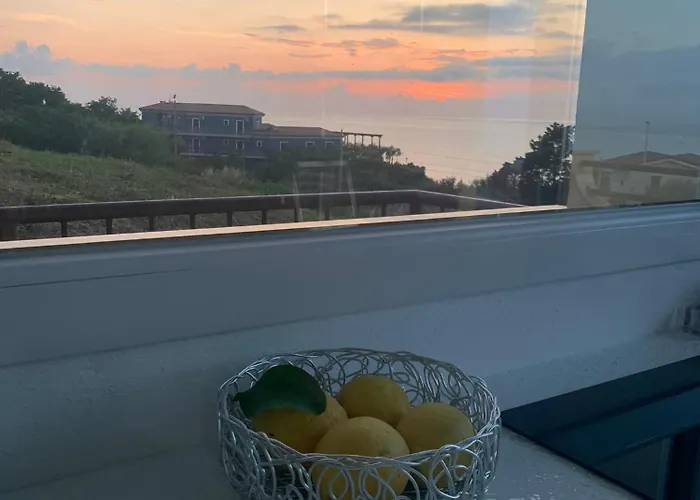 Casa Amore - Sea View 2 Bedroom Villa Near Tropea * San Costantino